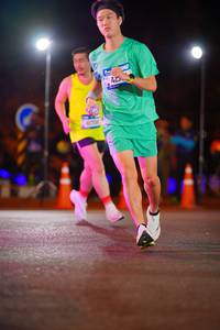 BIB: 120
                            <button type="button" onclick="openModal(21527199)" class="btn btn-primary btn-sm float-right btn-popup" data-toggle="modal" data-target=".modal-high-quality">
                        <i class="fas fa-shopping-cart"></i> Add to Cart
                    </button>
                                            <button type="button" onclick="isThisMe(21527199, true)" class="btn btn-success btn-sm float-right btn-popup btn-isme hidden" data-toggle="tooltip" data-placement="bottom" title="นี่คือรูปของคุณใช่ไหม คลิกที่นี่เพื่อเอาเข้าอัลบั้ม">
                        <i class="fas fa-plus"></i> Add to album
                    </button>
                    <button type="button" onclick="isThisMe(21527199, false)" class="btn btn-warning btn-sm float-right btn-popup btn-isnotme hidden">
                        <i class="fas fa-ban"></i> Remove from album
                    </button>